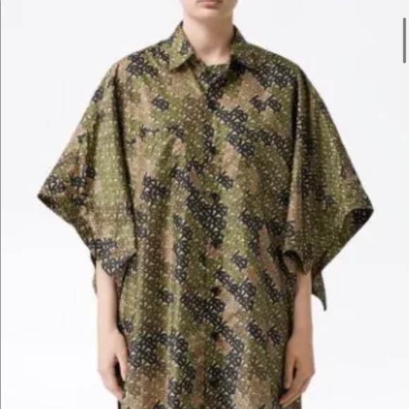 MONOGRAM PRINT NYLON TWILL PONCHO IN KHAKI - Picture 2 of 4